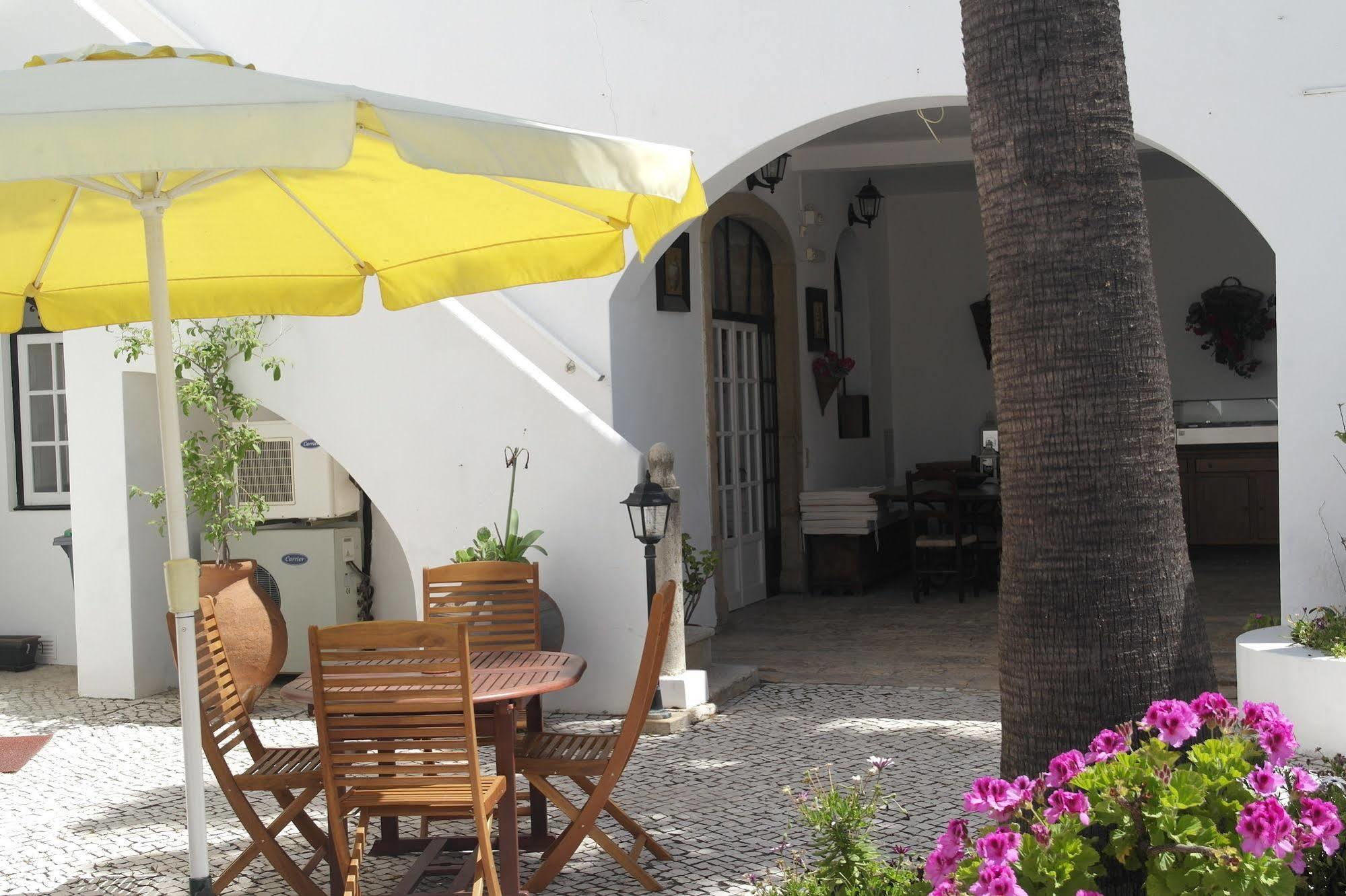 Casa De Pensión Estoi